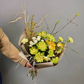 Готовый букет №182