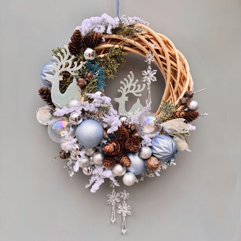 Венок "Зимний венок №12"