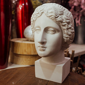 Кашпо "Венера"